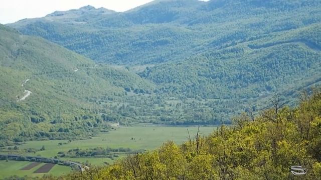 FujiFilm S9800 - 50x optical zoom - Resnik & Velebit Mountains - Gračac - Croatia смотреть онлайн