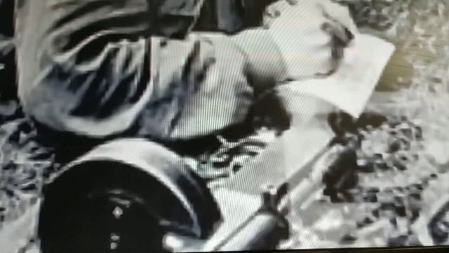 Бери шинель - ВЛАД МЕНДЕЛЬСОН смотреть онлайн