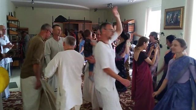 Киртан на РАДХАШТАМИ Кременчуг 04.09.22