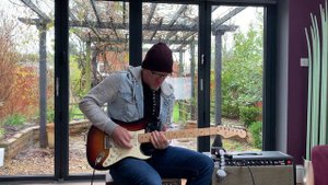 The Only Guitar You Need? Fender VG Stratocaster USA