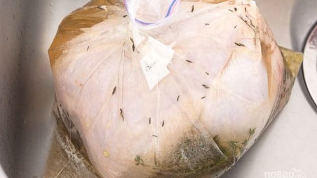 Запеченная курица с хрустящей корочкой
