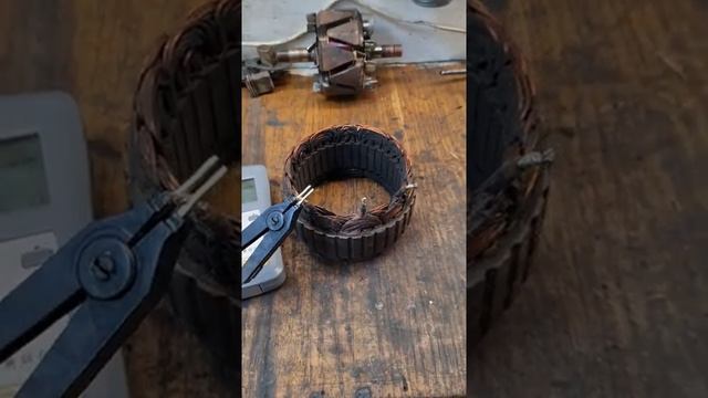 Поиск межвиткового замыкания обмотки статора. Чем измерить сопротивление обмотки. смотреть онлайн