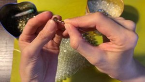 МК Сумка из хрустальных бусин в стиле Chanel.Часть 2//Плетение боковинок