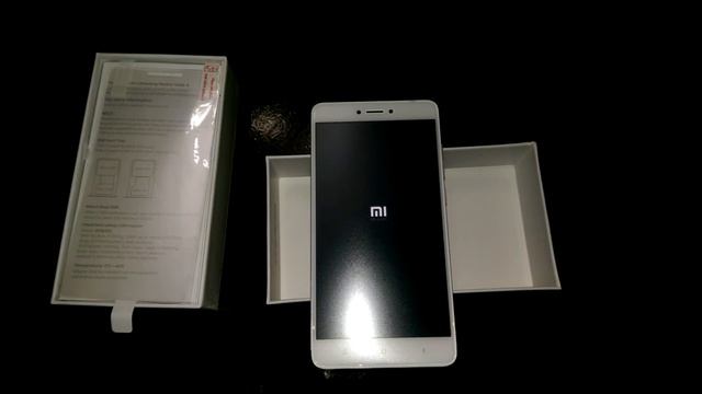 Распаковка  и первое включение  Xiaomi Redmi Note 4 Глобальная версия(4GB RAM 64GB ROM)