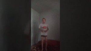 челлендж 7 мин прыгать на кровати
