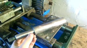 Самодельный токарный станок. Задняя бабка