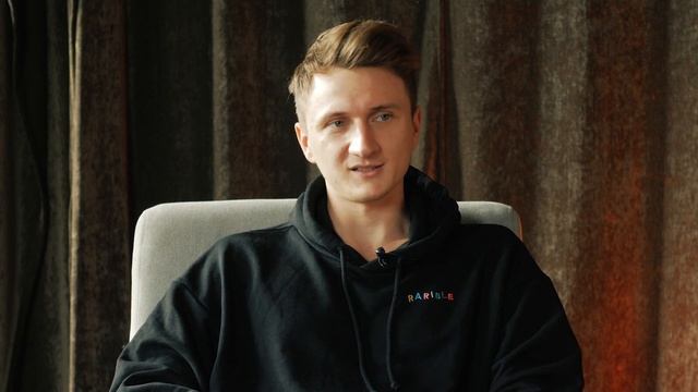 Rarible: про инвестиционный путь, авторские права и будущее NFT смотреть онлайн