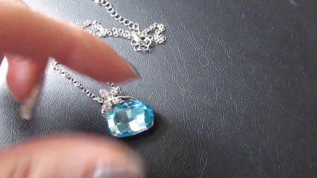 Обзор ювелирного кулона на цепи Стрекоза на кристалле, 5736 смотреть онлайн