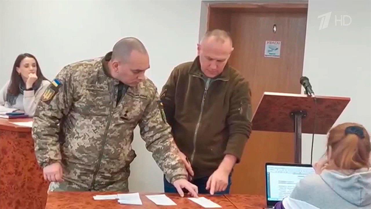 На Украине на фоне огромных потерь объявлена настоящая облава на мужчин призывного возраста