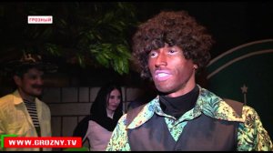 В театре имени Лермонтова состоялась премьера комедийной постановки про "черного парня"