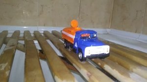 АЛЕКСУС ТВ - заправляем цистерну ЗИЛ-130