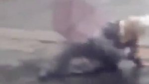Молния ударила в человека