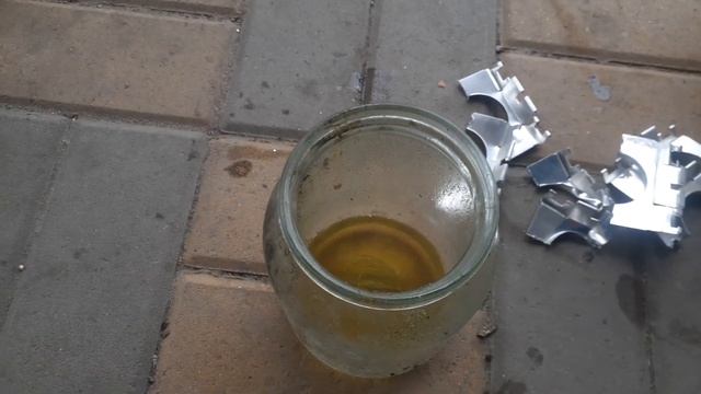 Дезинфекция Утятника, инкубатора и яиц,  однохлористым йодом.