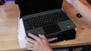 Unboxing the Gateway 14.1" FHD Ultra Slim Notebook