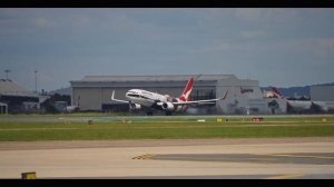 Brisbane Airport: 10 Plane Take Offs