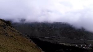 Подъем на гору Казбег через монастырь Гергети. Грузия.