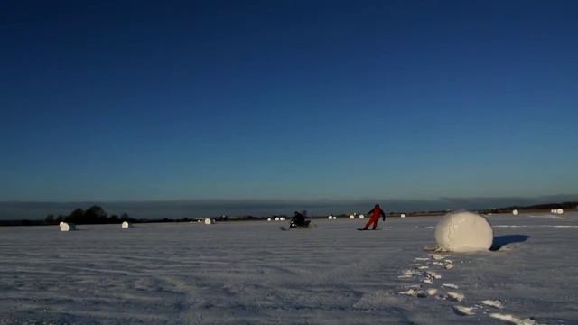 Буксировка за Динго смотреть онлайн