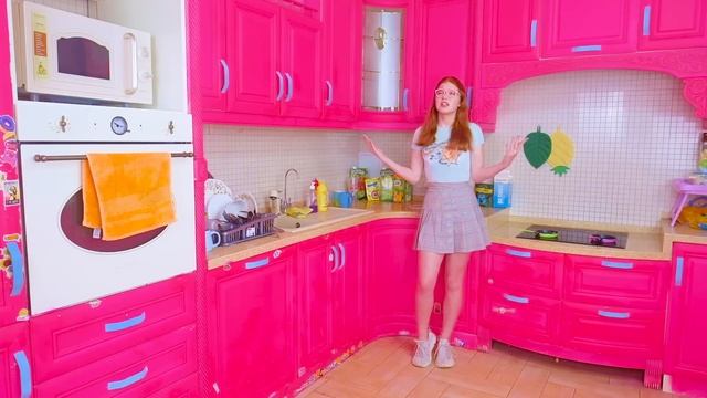 СЕКРЕТНАЯ КОМНАТА В КАМПУСЕ ! РЕБЯТА НАШЛИ ТАЙНУЮ ДВЕРЬ! 24 серия.