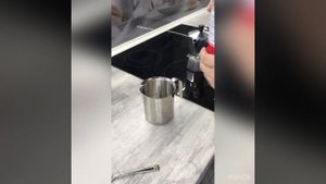 Приготовление кофе в гейзерной кофеварке. Как сделать капучино дома.