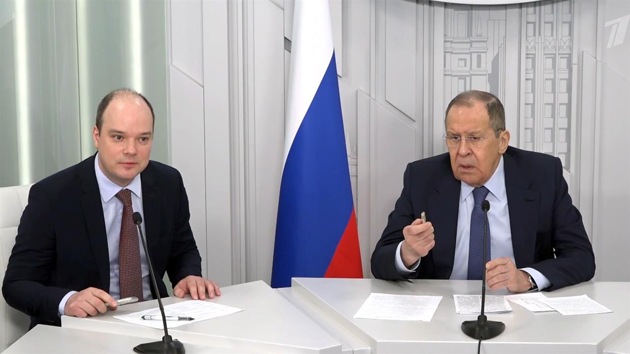 Сергей Лавров высказался в интервью российским и зарубежным СМИ о переговорах Москвы и Киева