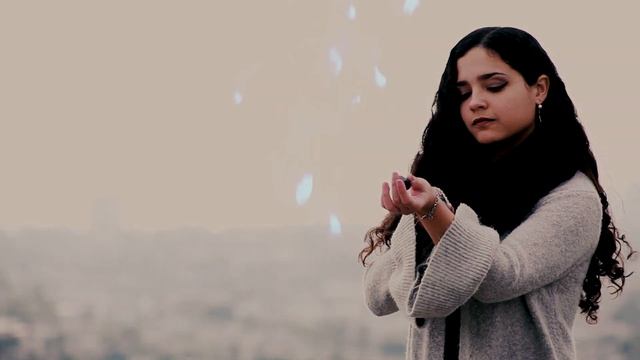 Всегда Приятный Запах в Туалете с Помощью Туалетной Бумаги смотреть онлайн