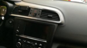 Рено Каджар. Потух экран R-Link2. Что делать?