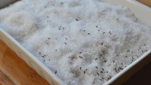 Картошка, запеченная в соли
