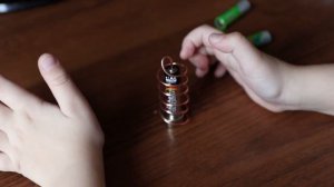 Электродвигатель из батарейки магнита и проволоки СВОИМИ руками