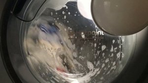 Hotpoint Ariston Aqualtis - Synthetics 60°C (Complete Cycle) (Banging)