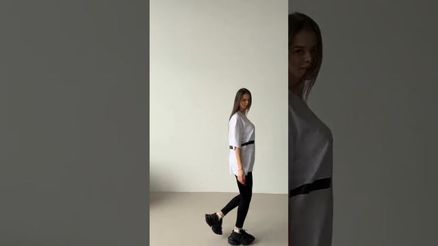 Женская футболка оверсайз в стиле Balenciaga смотреть онлайн