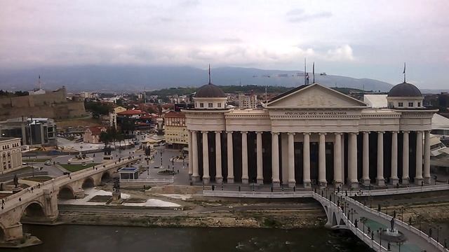 Панорма центра Скопье, Северная Македония  / A Nice Panoramic View of Skopje, North Macedonia
