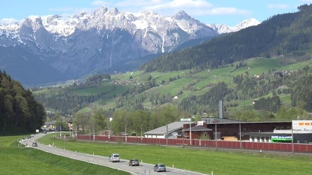 Красивое видео поездов в Европе. Поезда грузовые и скоростные пассажирские. Железная дорога Европа смотреть онлайн