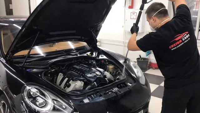 Мойка двигателя Porsche Panamera turbo смотреть онлайн