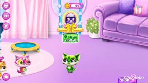 Игра "Fluvsies" Простая игра!  Пушистики как рады что я с ними играю и кормлю конфетами!