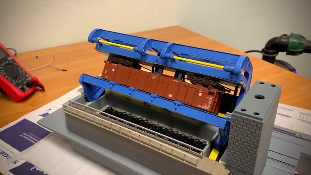 Вагоноопрокидыватель ВБС 93. Масштаб 1/87 смотреть онлайн