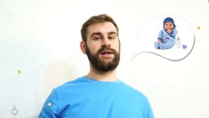 Девочка Ника хочет быть маленькой