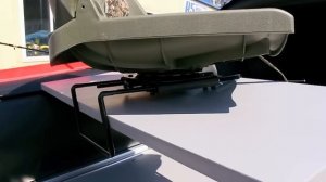 Крепление кресла с поворотным механизмом C12565