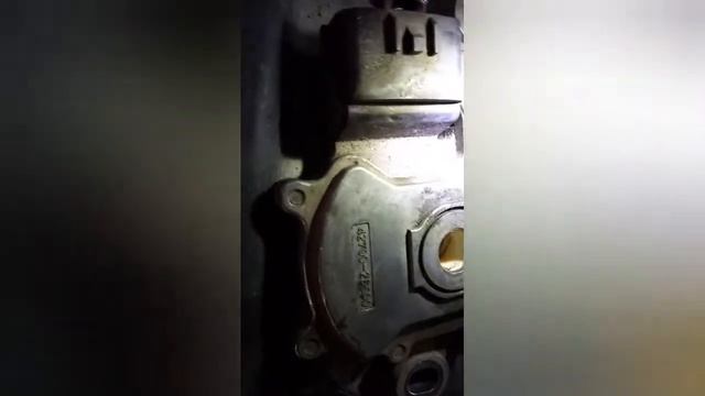 Хёндэ Солярис RB 2015г. Замена датчика положения селектора. 6ступенчатая АКПП. смотреть онлайн