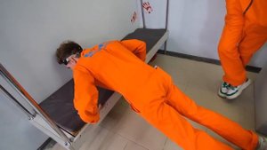 Я ПРОВЕЛ 24 ЧАСА В ТЮРЬМЕ *Смогу ли выбраться?*