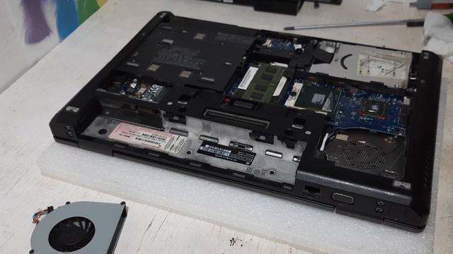 tutorial buka cover laptop hp probook 6460b repasta FAN EROR OVER HIT смотреть онлайн