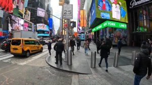 Площадь Тайм Сквер Нью Йорк 2023 /  Times Square New York City in January 4K