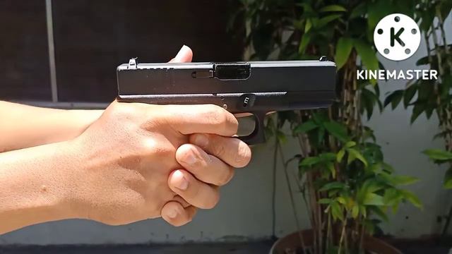 WE Glock 19 GBB demo @ b-toys and hobby shop #weairsoft#gbbpistol#glock смотреть онлайн