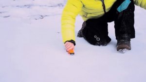 Играемся оранжевый мусоровоз SIKU грузовик в снегу GARBAGE TRUCK in snow