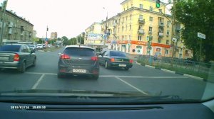 Зеркало заднего вида с регистратором Digma FreeDrive 303 MIRROR - день, основная камера