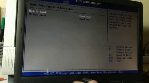 Trash picked Fujitsu-Siemmens Amilo M3438G power up