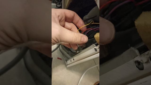 Установка обманки на холодильник LG с инверторным мотором. смотреть онлайн