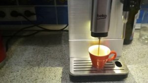 Кофемашина Beko CEG5311X