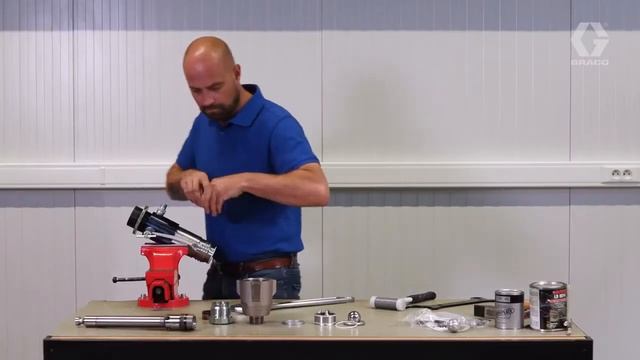 Graco Contractor King sprayer смотреть онлайн