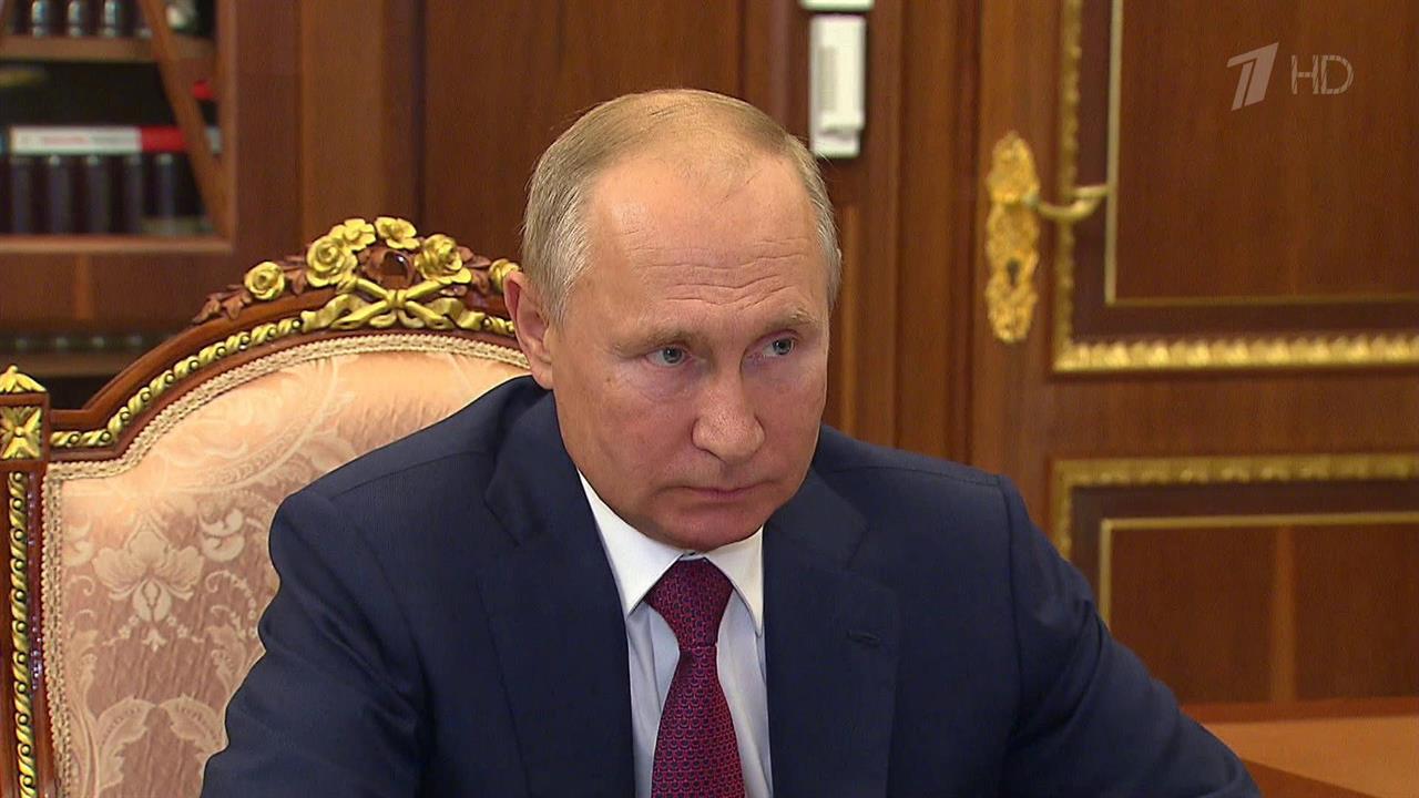 Волонтерское движение обсудили президент и глава Росмолодежи