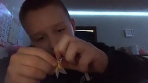 Топ три идеи как украсить комнату к новому году